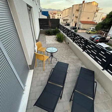 Huge Garden Cozy With Jacuzzi * Split